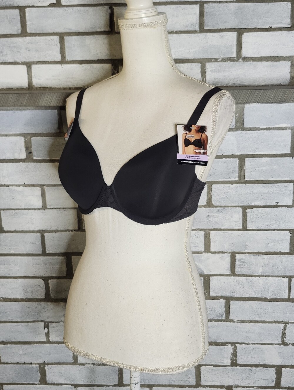• NWT Maidenform Perfect Coverage Custom Lift Underwire Bra Size 34D Black